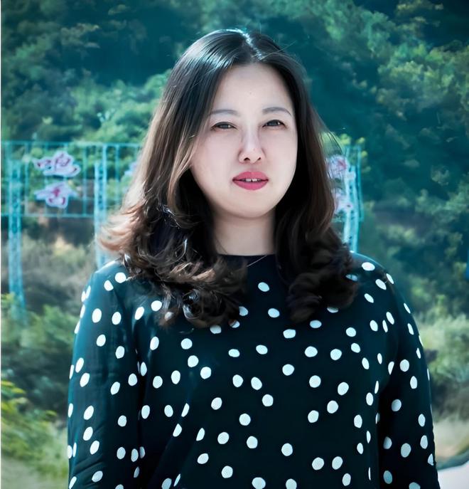 女子养鸡有妙招靠鸡蛋和鸡粪年入上亿元long8唯一登录2019年湖南一(图2)
